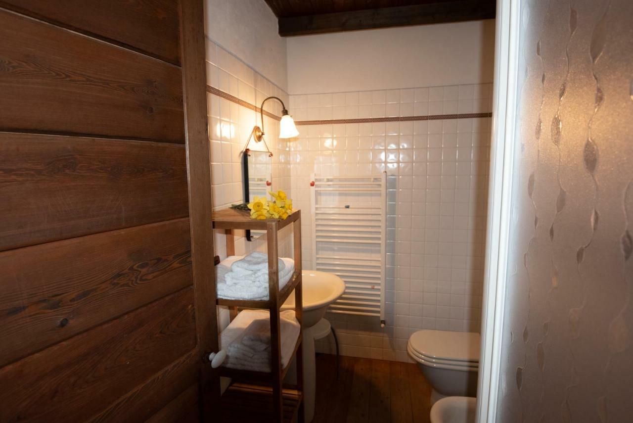 Guesthouse San Giulio San Maurizio D'opaglio Екстериор снимка